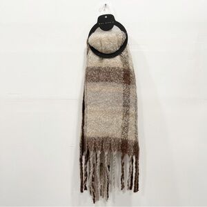 Max Studio Fringe Hem Blanket Scarf Tan Grey Brown Cozy